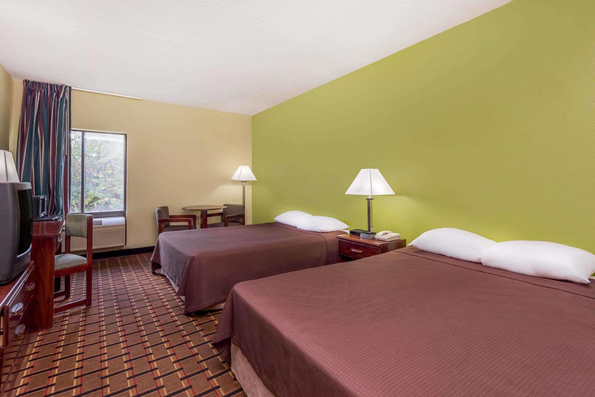 Super 8 By Wyndham Greer/Spartanburg Area Buitenkant foto