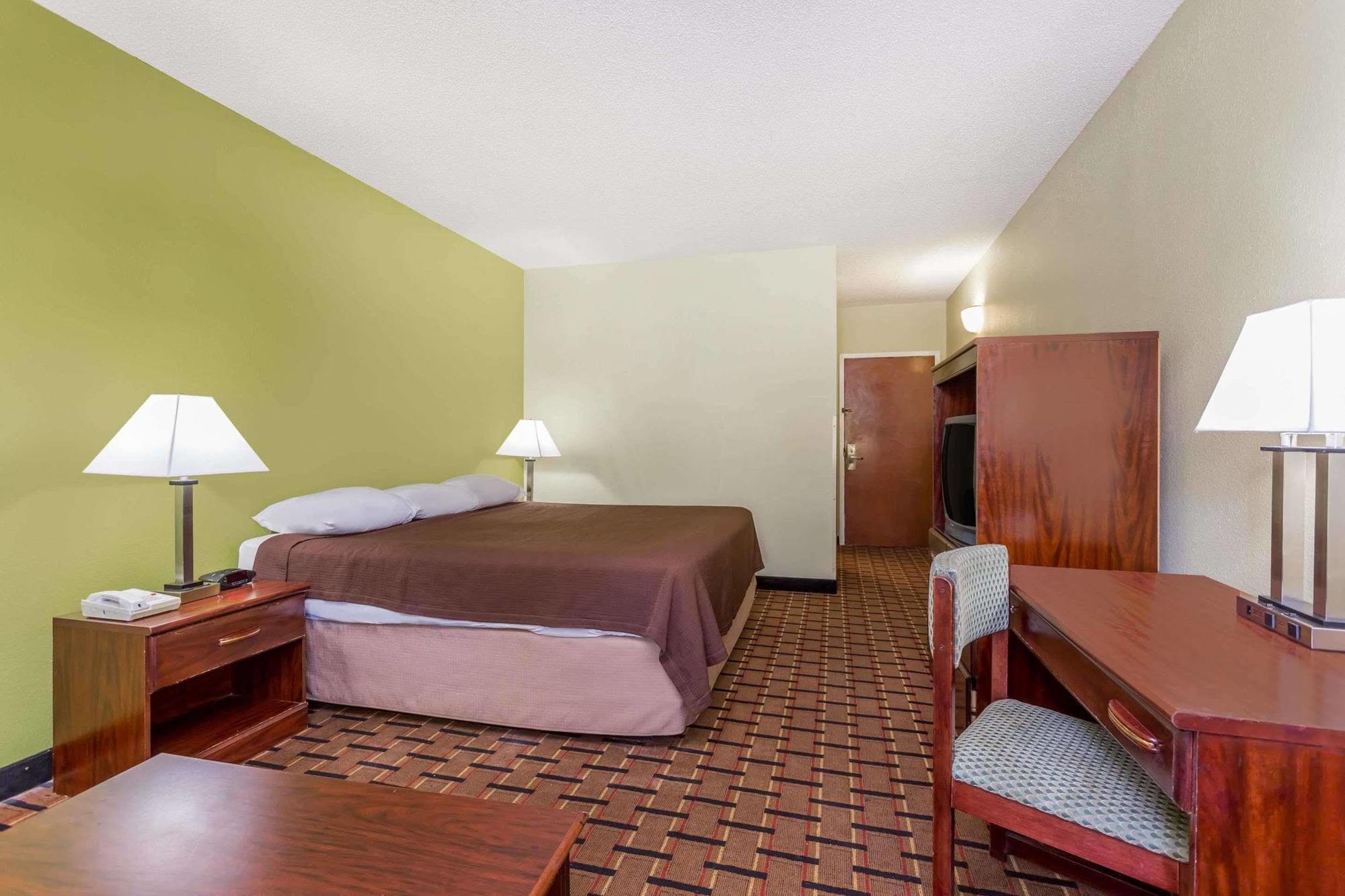 Super 8 By Wyndham Greer/Spartanburg Area Buitenkant foto